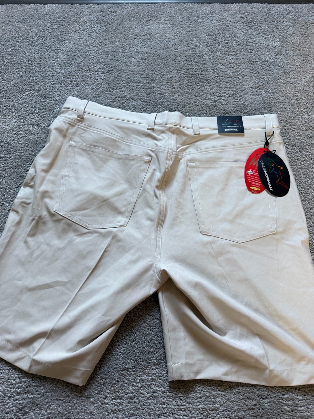 Greg Norman golf shorts size 36 NWT - Picture 4 of 4